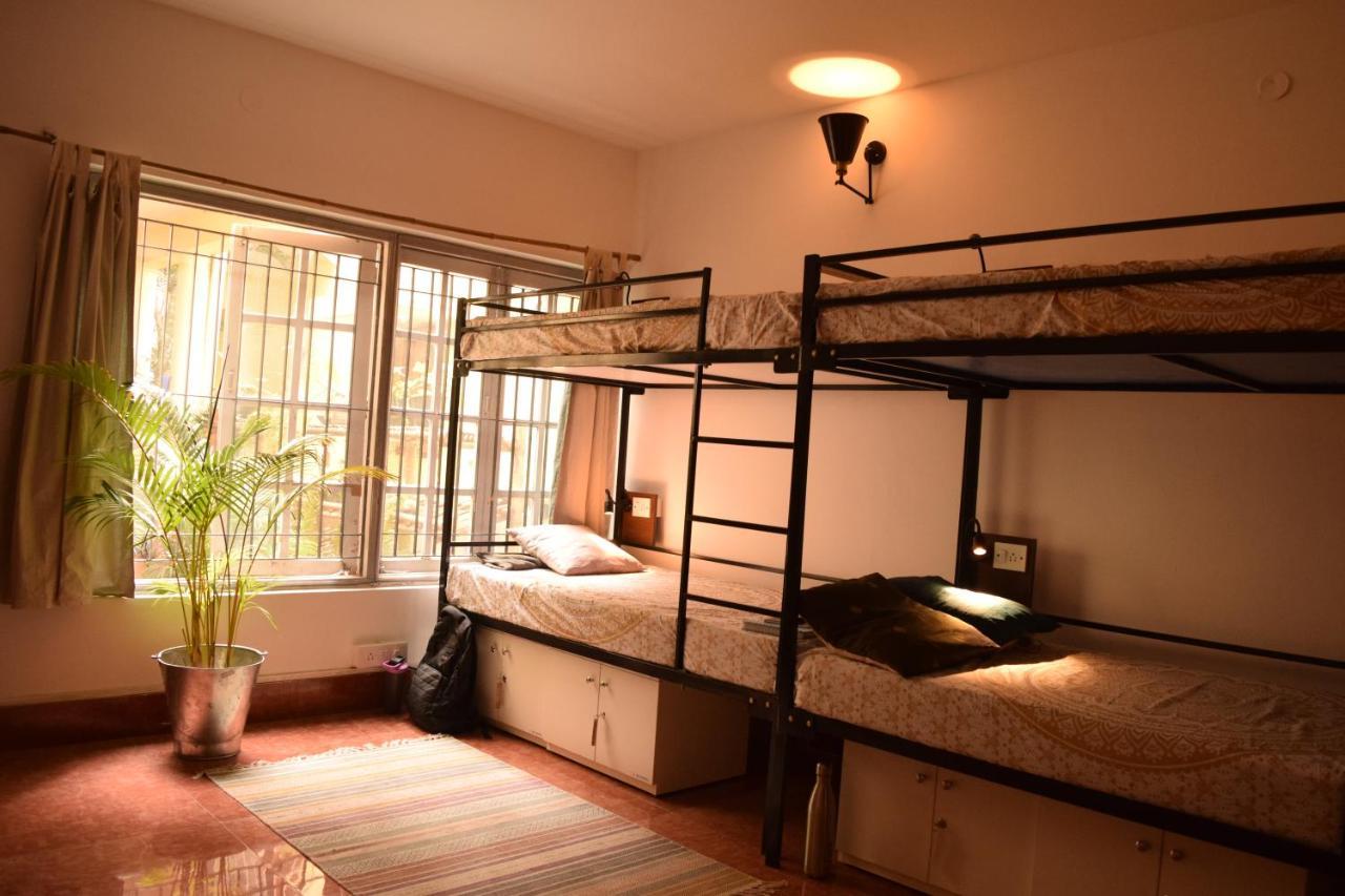 BE ANIMAL Hostel Bangalore Exterior foto